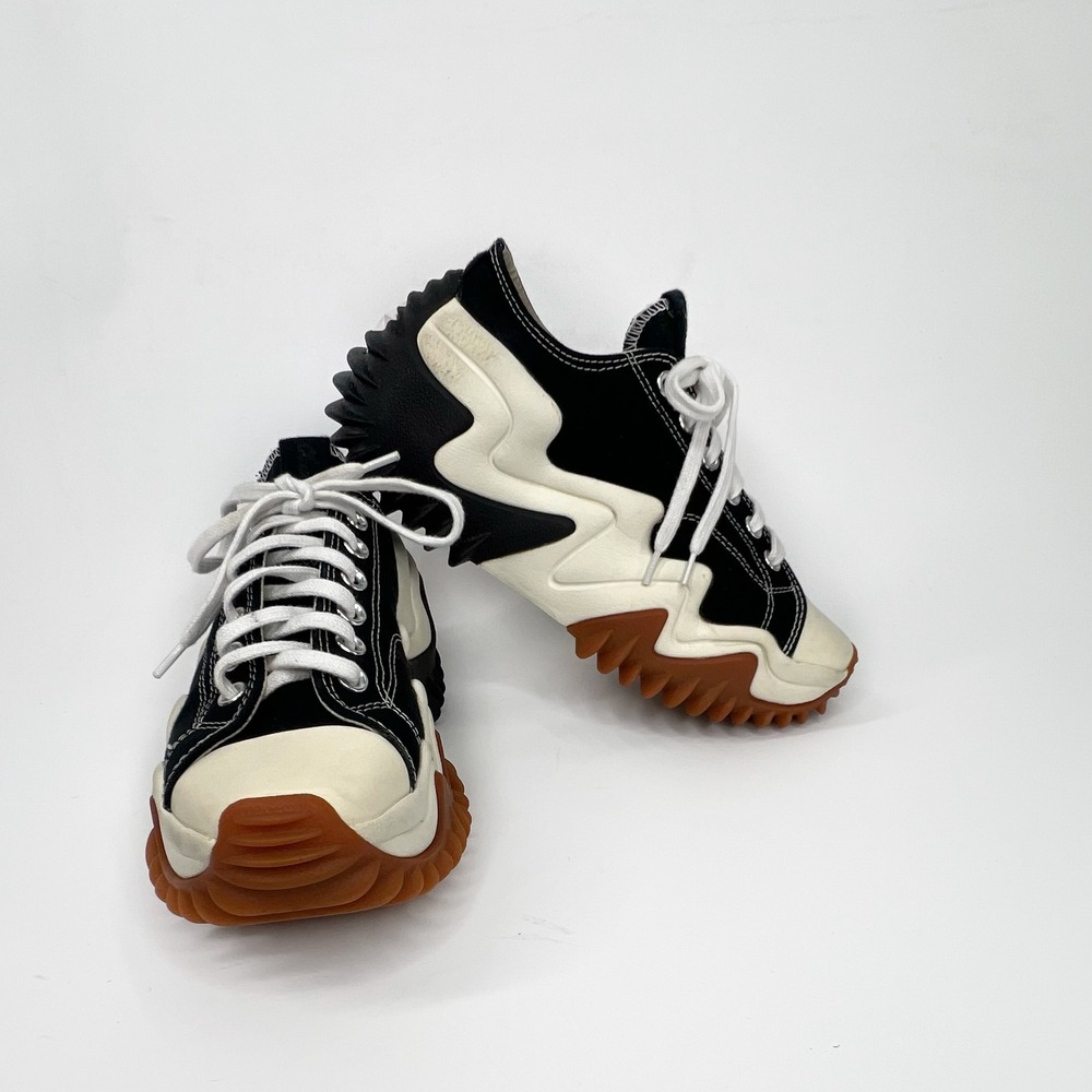 CONVERSE Run Star Motion Platform Sneakers Black and White M: 6 W: 7.5: